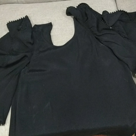 REBECCA MINKOFF  cold shoulder black top size S - Picture 5 of 8